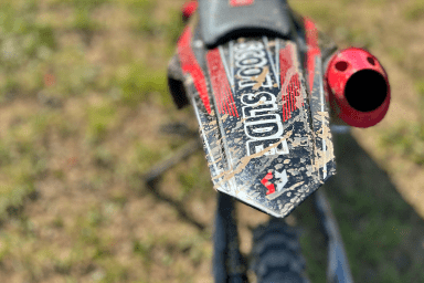 O nas - Scoot Slide motor