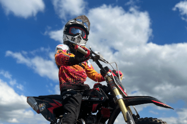 O nas - Scoot Slide Olaf motor 1