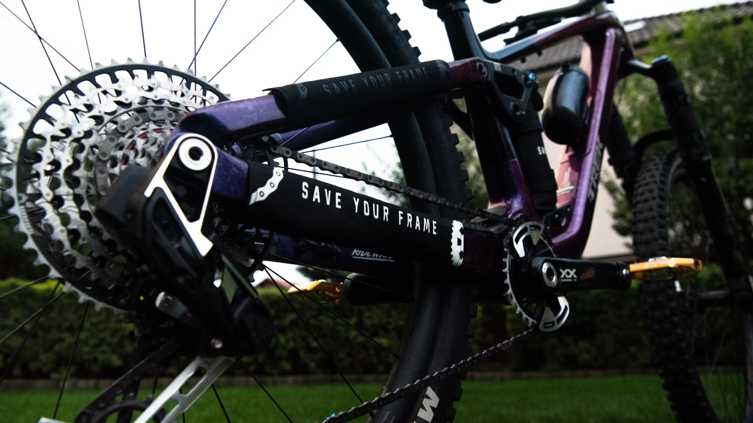Save Your Frame - osłona na ramę. – osłona ramy roweru MTB/DH przed uderzeniami łańcucha, widok produktu 7