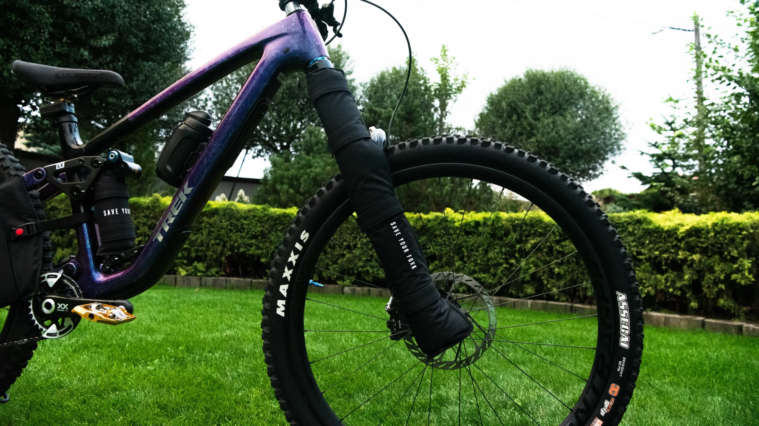 DUET XL - Fork i Frame. podczas zabezpieczania roweru w transporcie
